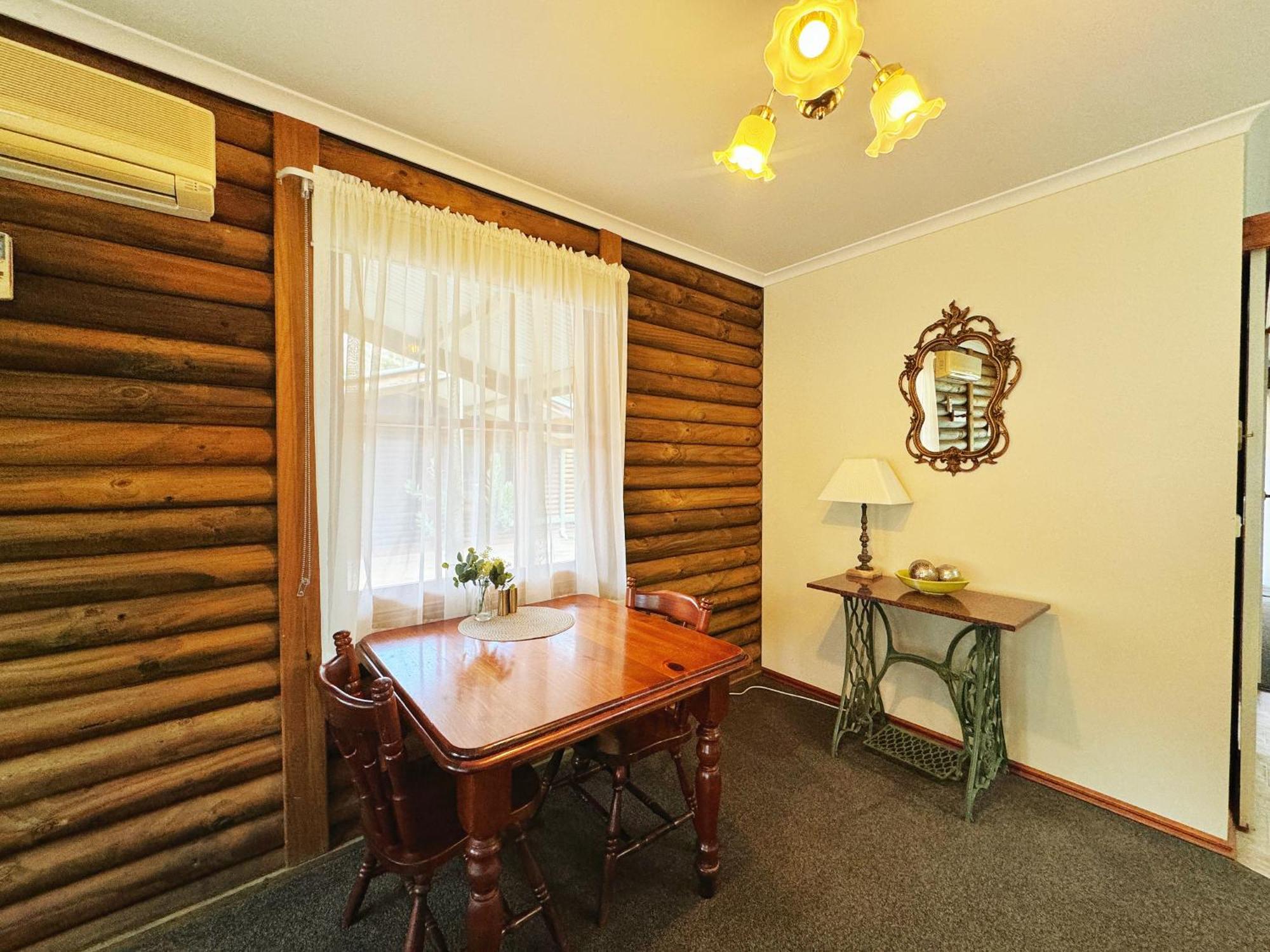 Halls Gap Log Cabins Zewnętrze zdjęcie